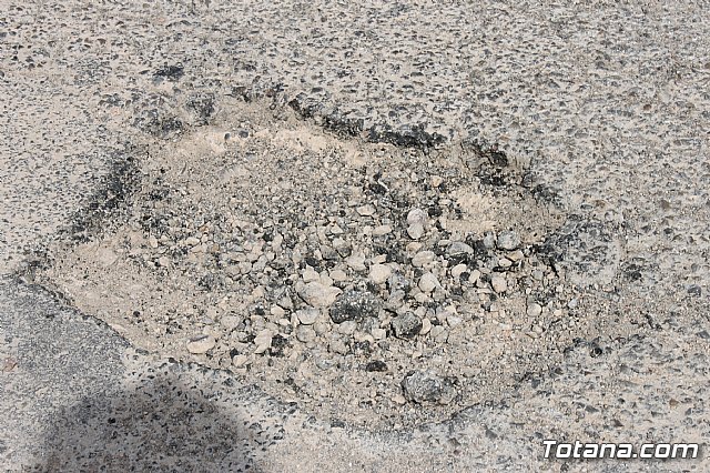 Denuncian el estado calamitoso del camino de los Yesares, en la diputacin de Mort - 29