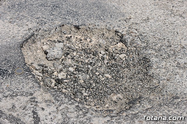 Denuncian el estado calamitoso del camino de los Yesares, en la diputacin de Mort - 30