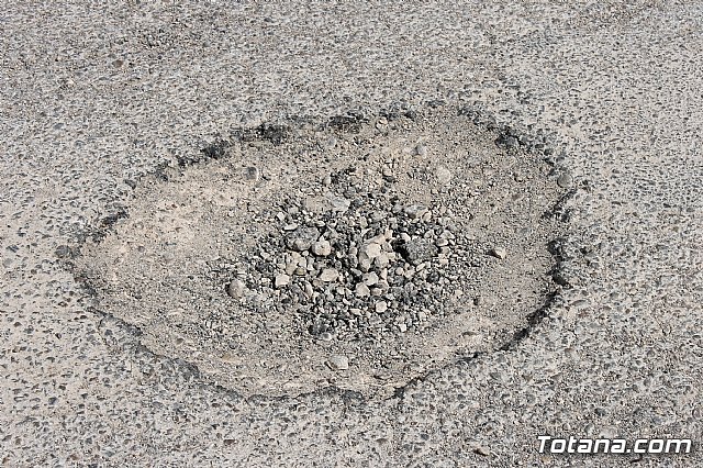 Denuncian el estado calamitoso del camino de los Yesares, en la diputacin de Mort - 40