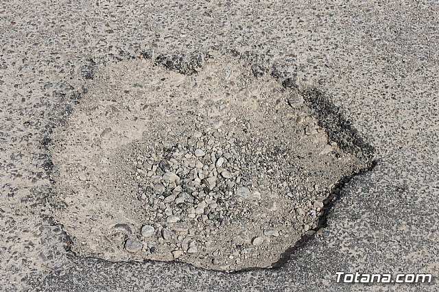 Denuncian el estado calamitoso del camino de los Yesares, en la diputacin de Mort - 41