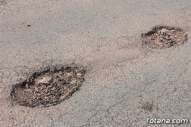 Denuncian el estado calamitoso del camino de los Yesares, en la diputacin de Mort - 52