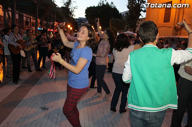 Canto de los Mayos 2014 - Grupo Folklrico 