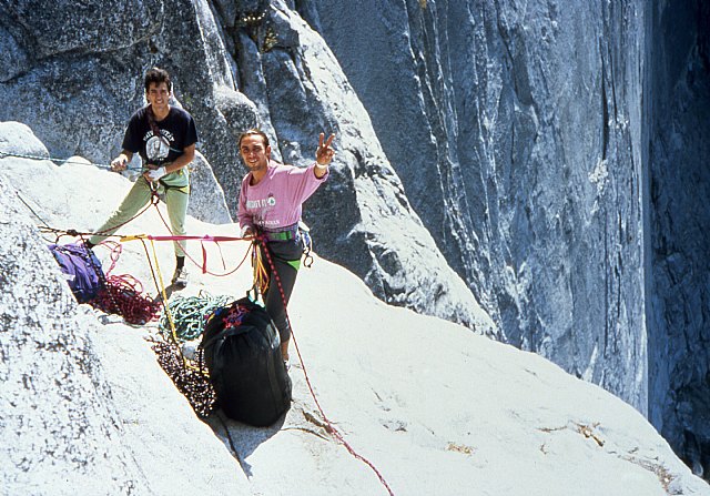 Se cumplen 30 aos de la escalada  de tres jvenes totaneros  al 