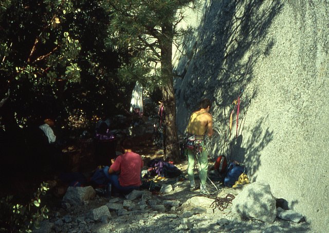 Se cumplen 30 aos de la escalada  de tres jvenes totaneros  al 