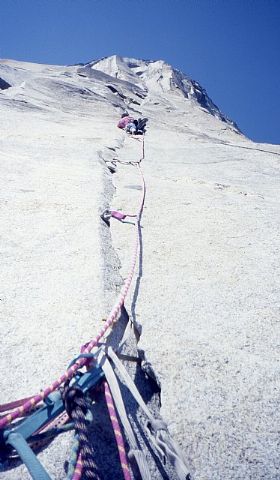 Se cumplen 30 aos de la escalada  de tres jvenes totaneros  al 