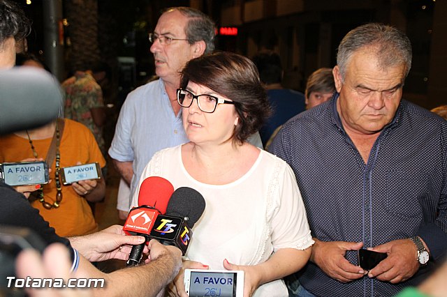 Pegada de carteles - Elecciones Generales 26J - 33