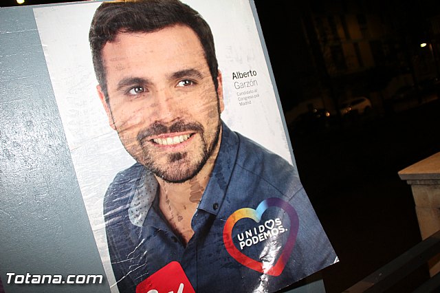 Pegada de carteles - Elecciones Generales 26J - 66