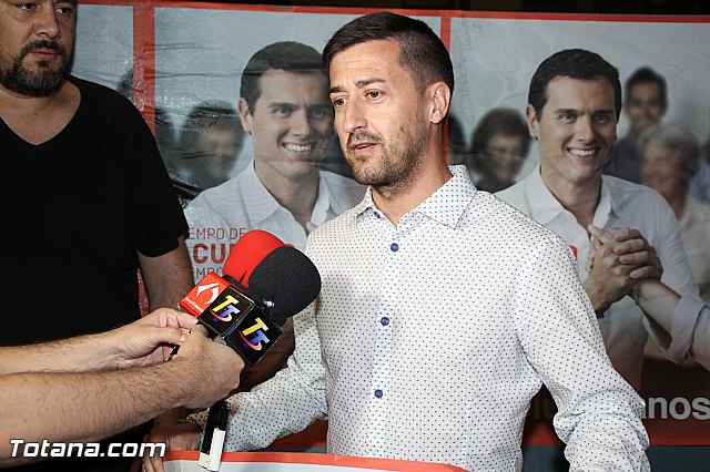 Pegada de carteles - Elecciones Generales 26J - 67