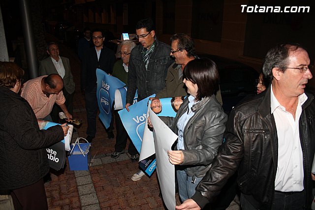 Pegada de carteles. Elecciones generales 20N - 6