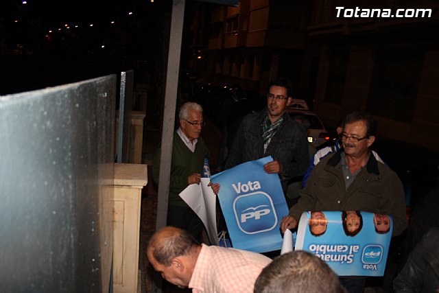 Pegada de carteles. Elecciones generales 20N - 11