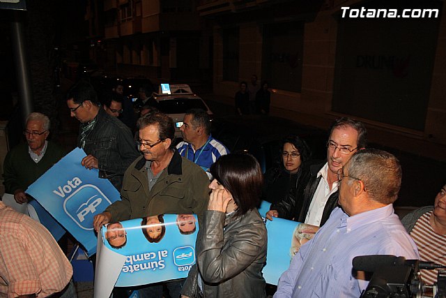 Pegada de carteles. Elecciones generales 20N - 17