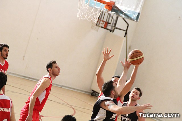El CB Totana disput el primer partido de playoff por el ascenso a la Liga EBA (73-81) - 33