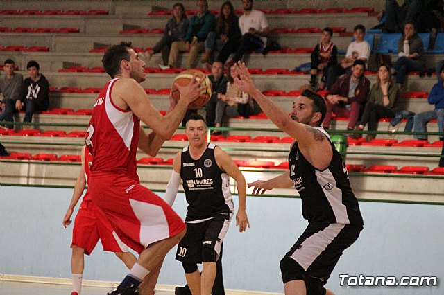 El CB Totana disput el primer partido de playoff por el ascenso a la Liga EBA (73-81) - 110