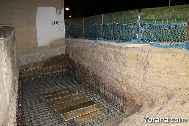 Primera piedra de las obras de ampliacin de la sede de la Hdad. de Santa Mara Cleof y Coronacin de Espinas - 1