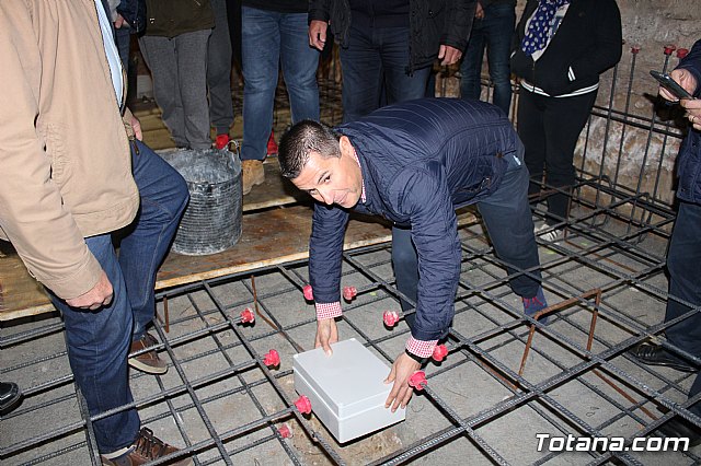 Primera piedra de las obras de ampliacin de la sede de la Hdad. de Santa Mara Cleof y Coronacin de Espinas - 24