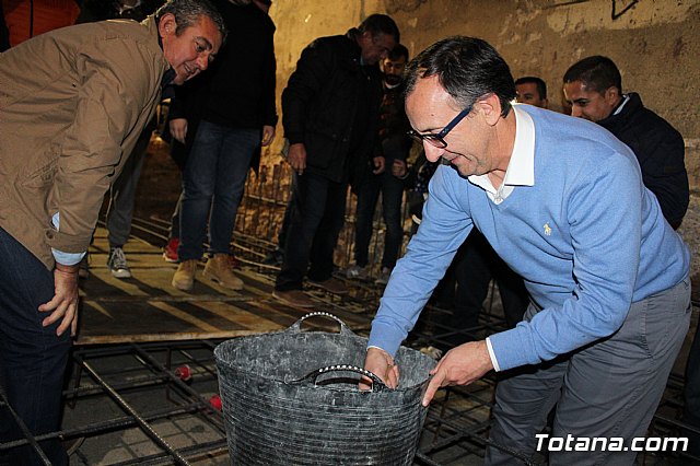 Primera piedra de las obras de ampliacin de la sede de la Hdad. de Santa Mara Cleof y Coronacin de Espinas - 29