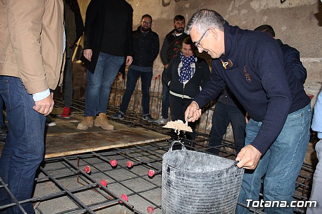 Primera piedra de las obras de ampliacin de la sede de la Hdad. de Santa Mara Cleof y Coronacin de Espinas - 31