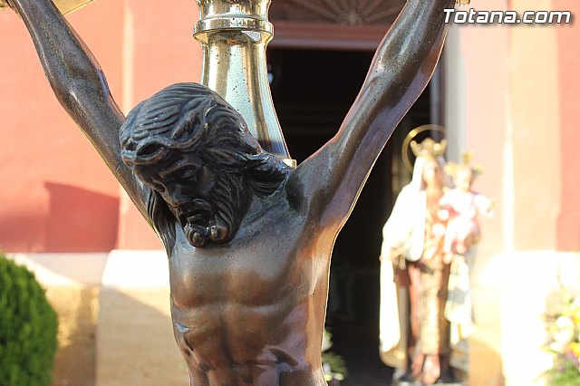 Misa en el Cementerio 