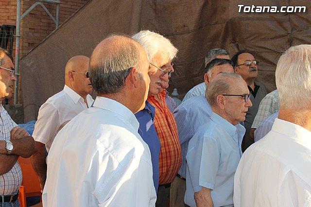 Misa en el Cementerio 