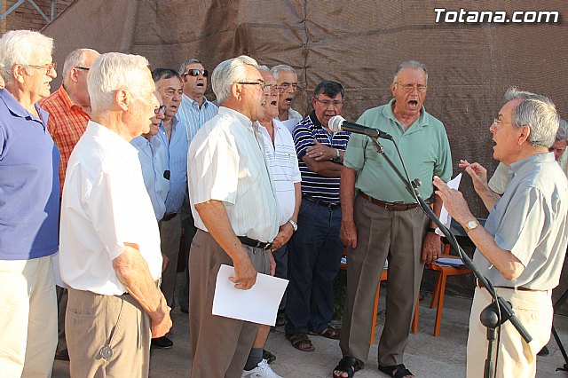 Misa en el Cementerio 