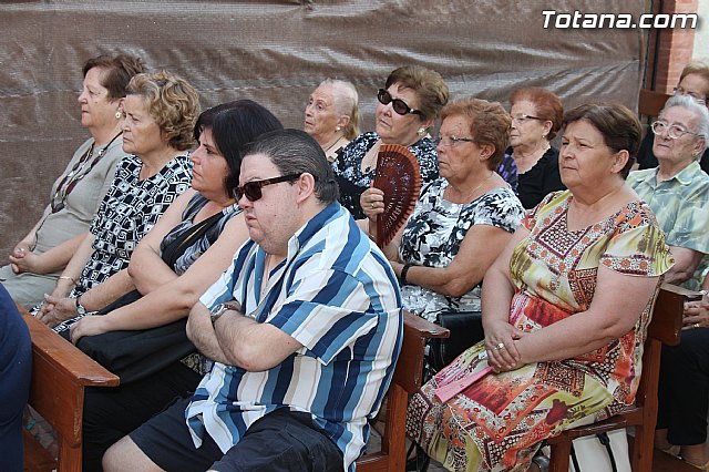 Misa en el Cementerio 