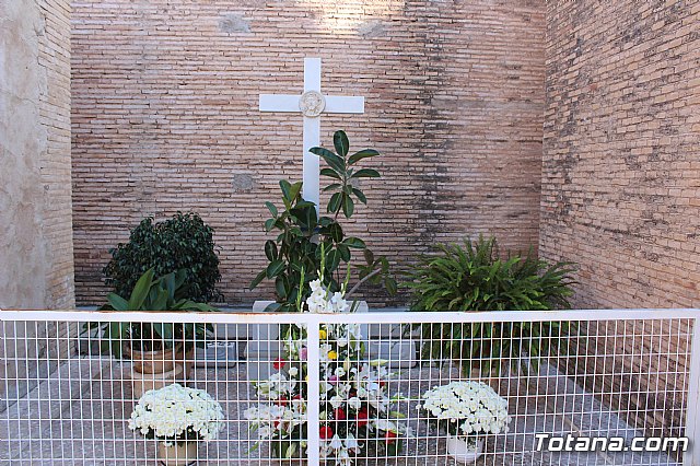 Da de los Fieles Difuntos - 13