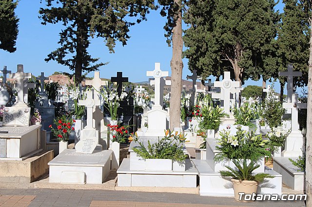 Da de los Fieles Difuntos - 18