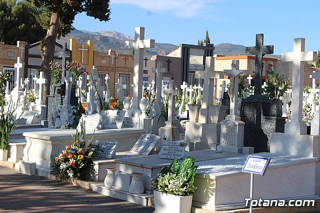 Da de los Fieles Difuntos - 28