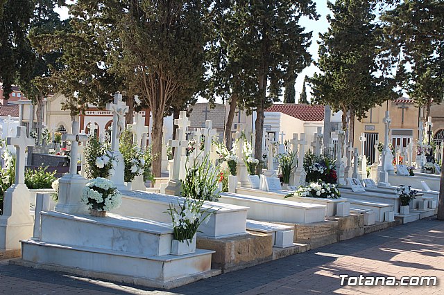 Da de los Fieles Difuntos - 30