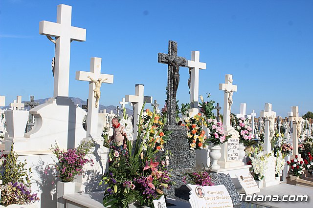 Da de los Fieles Difuntos - 105