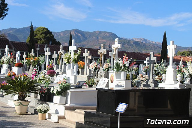 Da de los Fieles Difuntos - 107