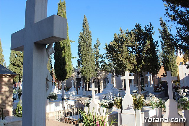 Da de los Fieles Difuntos - 155