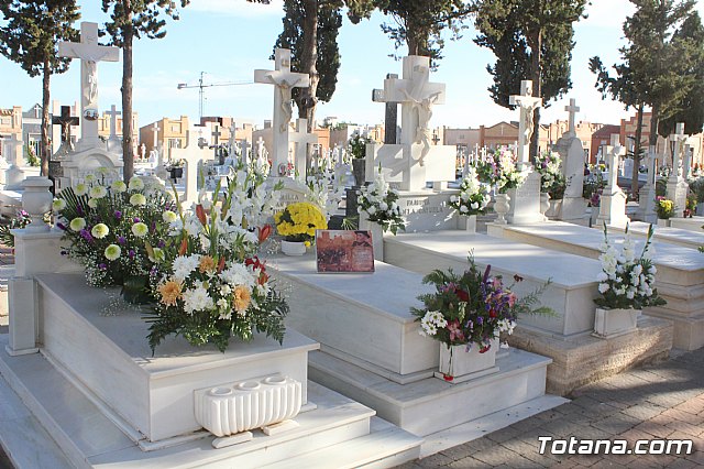 Da de los Fieles Difuntos - 166