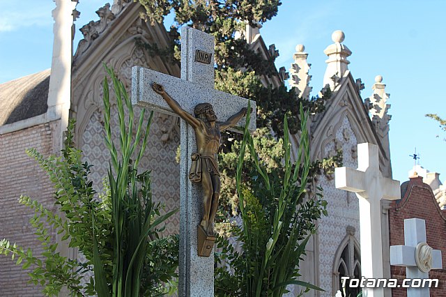 Da de los Fieles Difuntos - 173