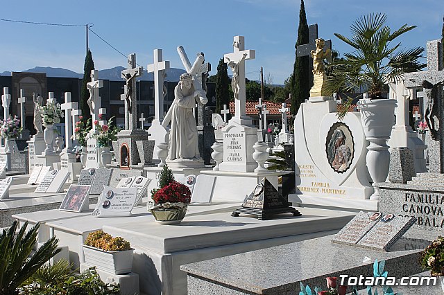 Da de la madre 2020 en el Cementerio Municipal - 9