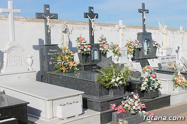 Da de la madre 2020 en el Cementerio Municipal - 47