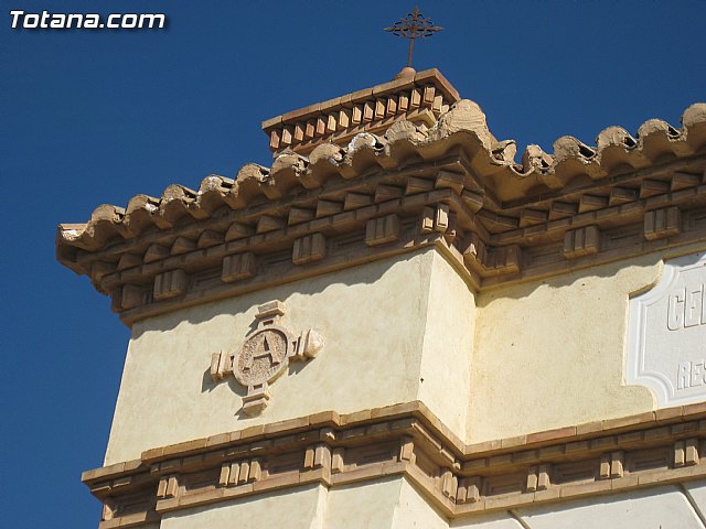 El ayuntamiento pone a punto el cementerio municipal 