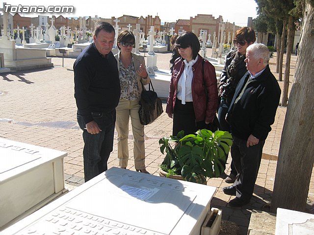 El ayuntamiento pone a punto el cementerio municipal 