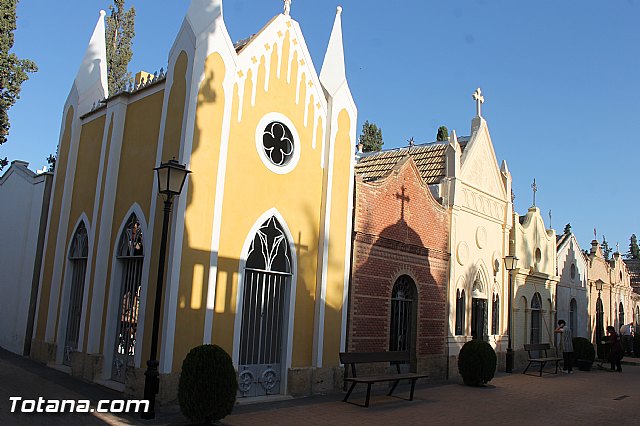 Visita al Cementerio Municipal 
