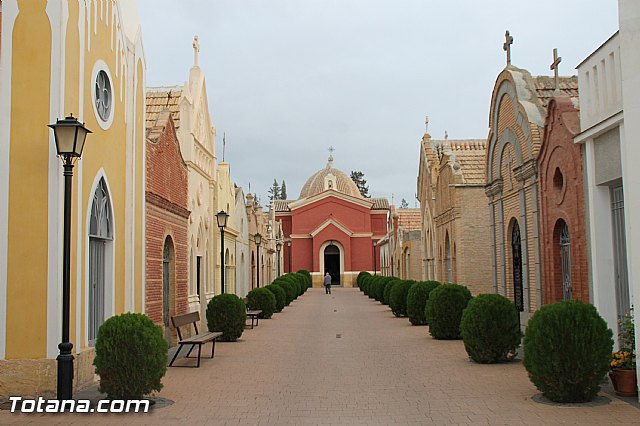 Visita al cementerio municipal - 2016 - 4