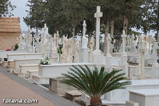 Visita al cementerio municipal - 2016 - 9