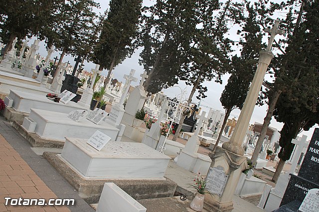 Visita al cementerio municipal - 2016 - 19