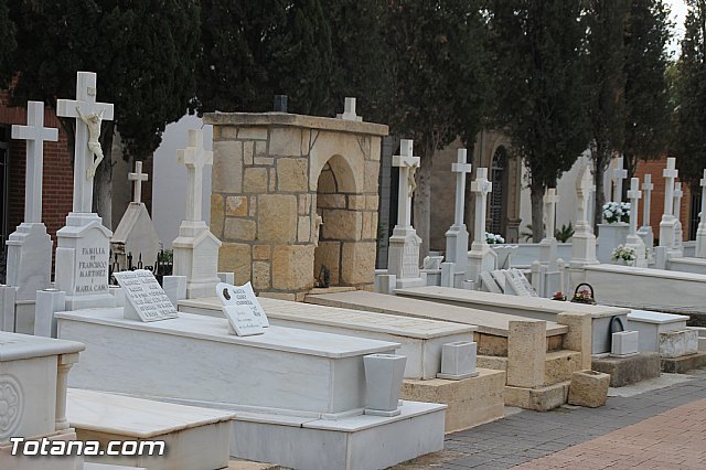 Visita al cementerio municipal - 2016 - 33