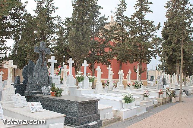 Visita al cementerio municipal - 2016 - 42