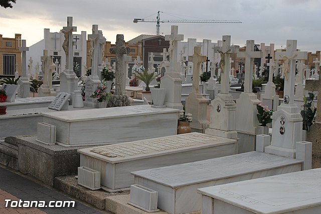 Visita al cementerio municipal - 2016 - 44