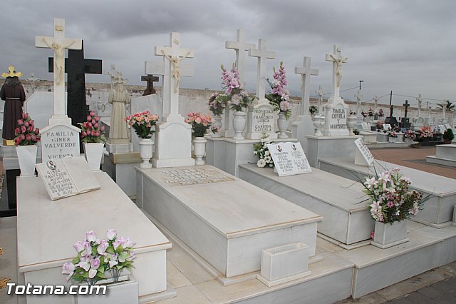 Visita al cementerio municipal - 2016 - 63