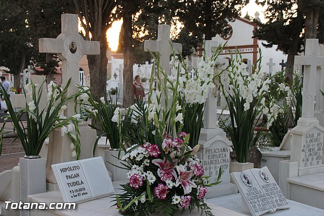 Cementerio. Das previos a Todos los Santos - 68