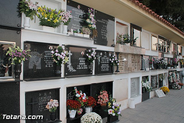 Cementerio. Das previos a Todos los Santos - 118