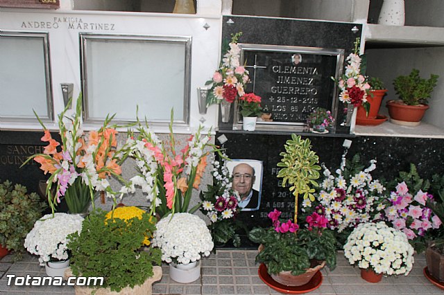 Cementerio. Das previos a Todos los Santos - 119