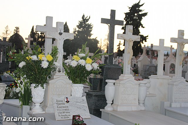 Cementerio. Das previos a Todos los Santos - 169